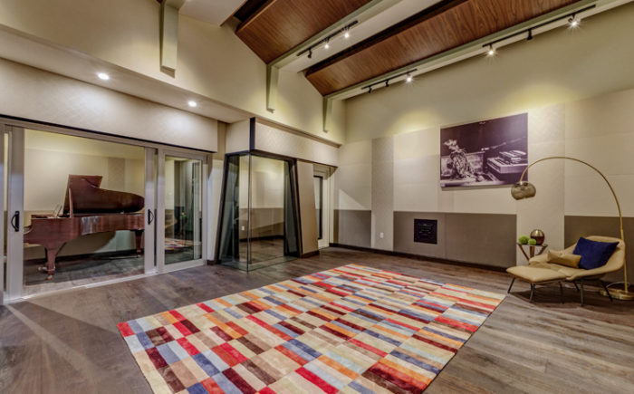 Kirk-Franklin-Studio