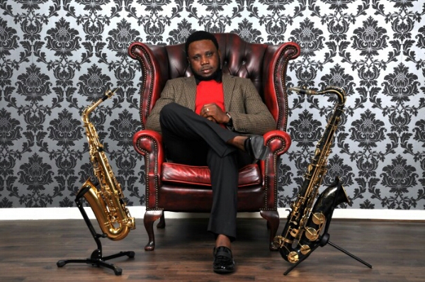 mike-aremu-shoot-158-treated-696x462.jpg