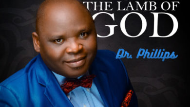 Dr. Phillips Behold the lamb of GOD