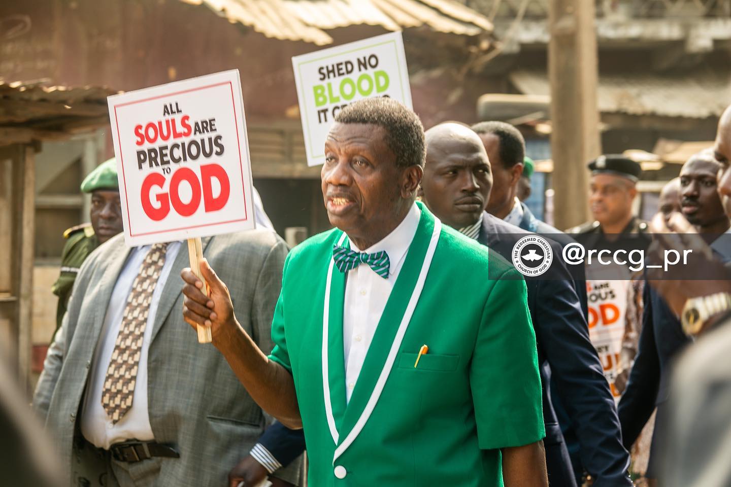 Pastor-Adeboye-Leads-RCCG-Members-In-Prayer-Walk-Against-Insecurity