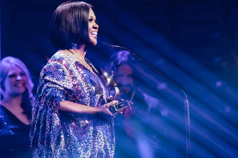 CeCe Winans - Dove Awards 2022